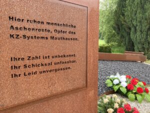 Gedenkstein an das Konzentrationslager Gusen III in Lungitz